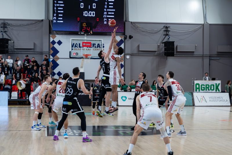 https://www.valmierasoc.lv/wp-content/uploads/lbl-finals-1-spele-valmiera-glass-via-bk-ventspils_7677._lg-800x533.jpg